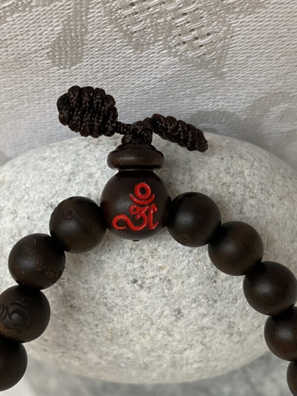 108 Gingko OM Beads - Image 3